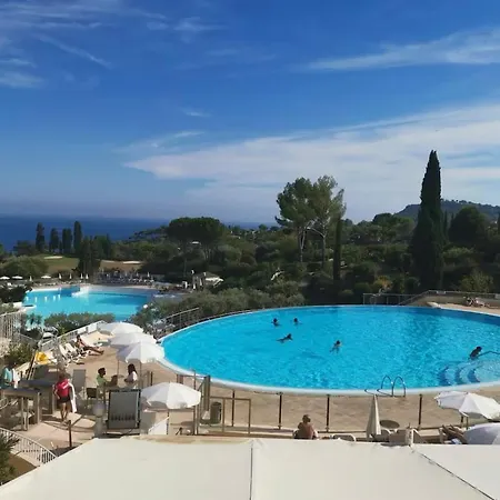 Apartment Raphael - Cap Esterel- 5 Couchages- Parking Couvert Saint-Raphael (Var)